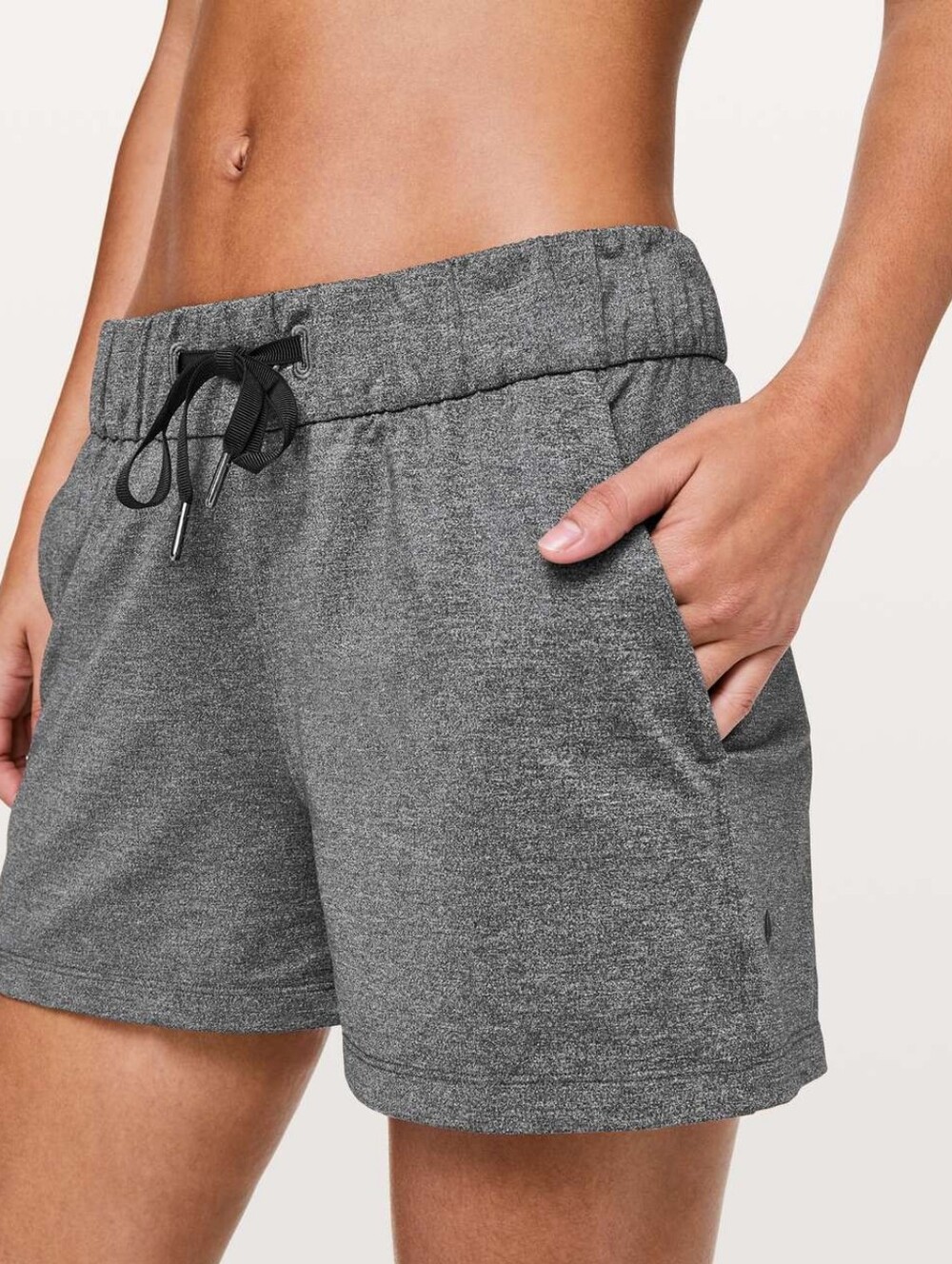 Lululemon On The Fly Shorts *2.5" Heathered Slate Size 4 Great Condition